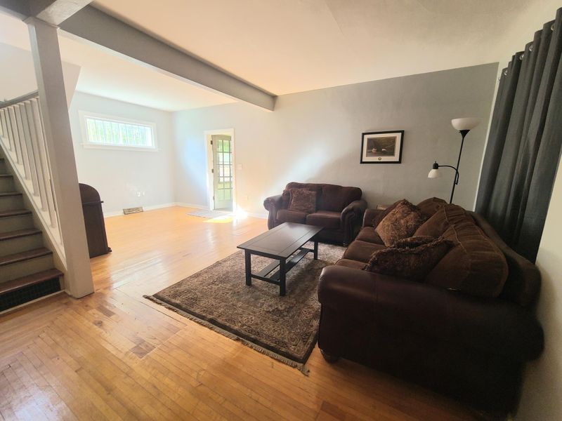 209 4th St W, Canby, MN 56220