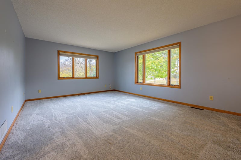6854 58th Ave SE, Willmar, MN 56201