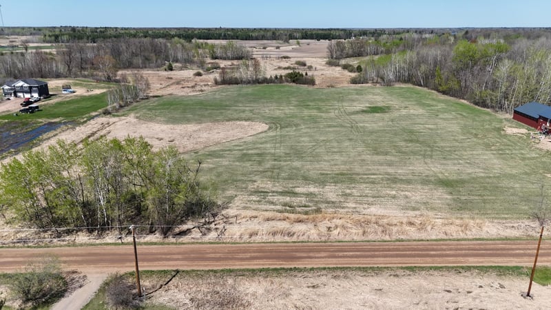XXX Pole Rd, Grasston, MN 55030