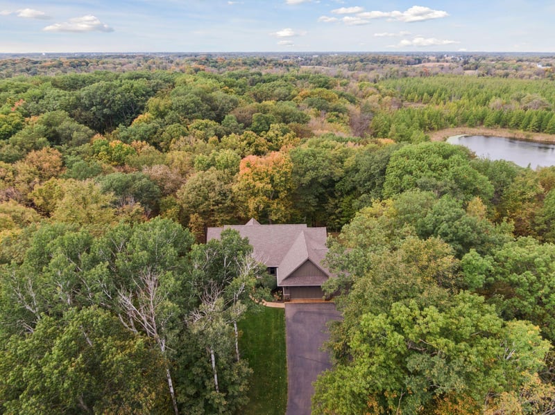 5507 Fenning Ave SE, Delano, MN 55328