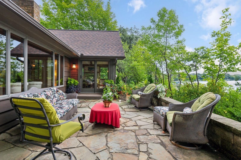 5375 Cedar Point Rd, Minnetrista, MN 55364