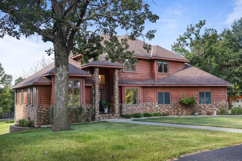 16810 Bagley Ave, Faribault, MN 55021