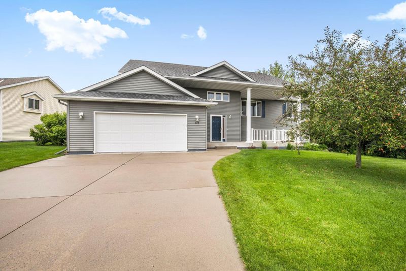 3154 Orchard Ave NE, Sauk Rapids, MN 56379