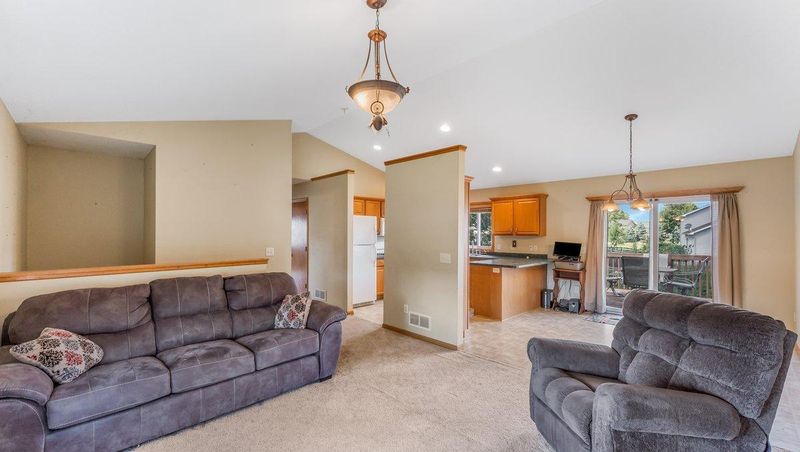 231 Newspaper Rn NE, Kimball, MN 55353
