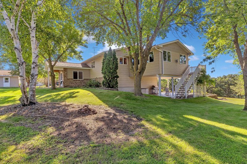 8303 198th Ave NE, New London, MN 56273