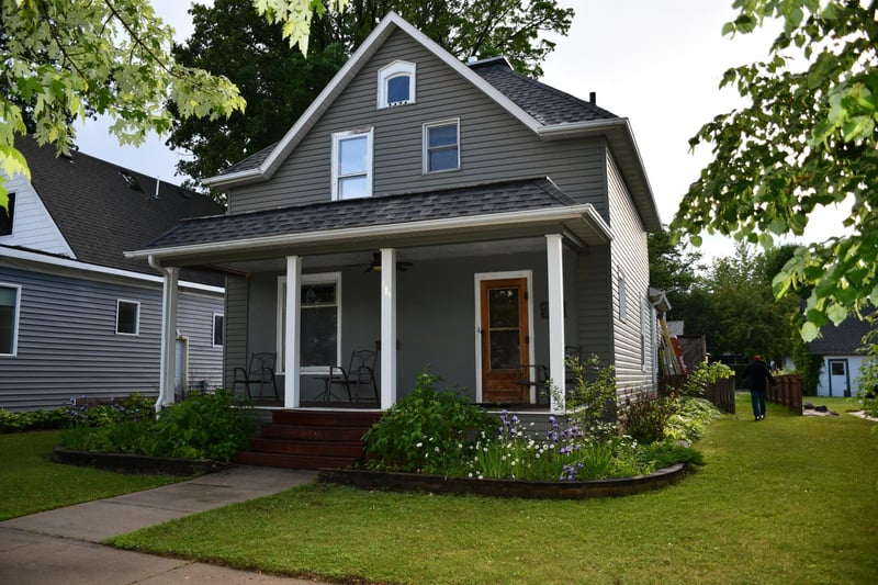 719 Horace Ave N, Thief River Falls, MN 56701