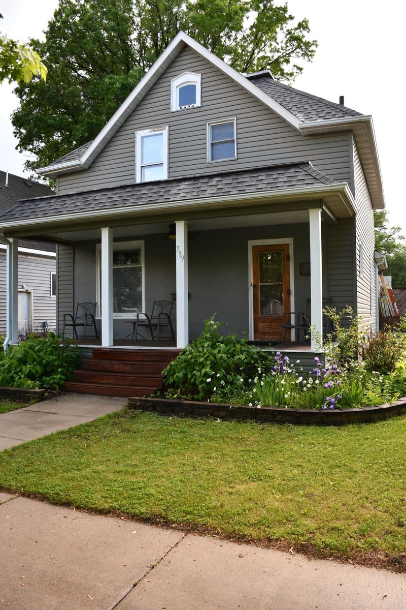 719 Horace Ave N, Thief River Falls, MN 56701