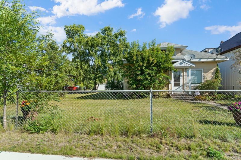 619 3rd St SE, Bemidji, MN 56601