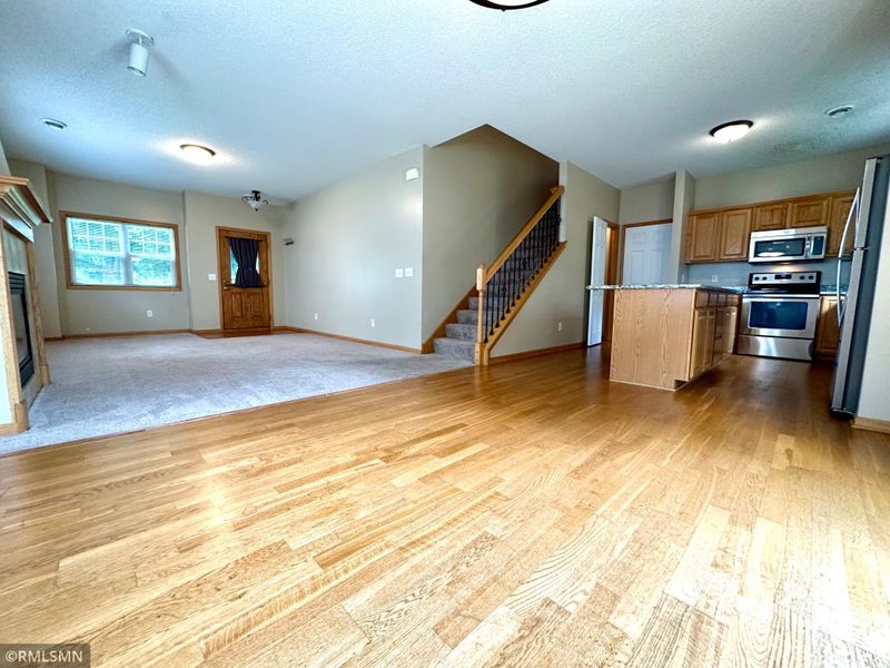 2388 Vierling Dr E, Shakopee, MN 55379