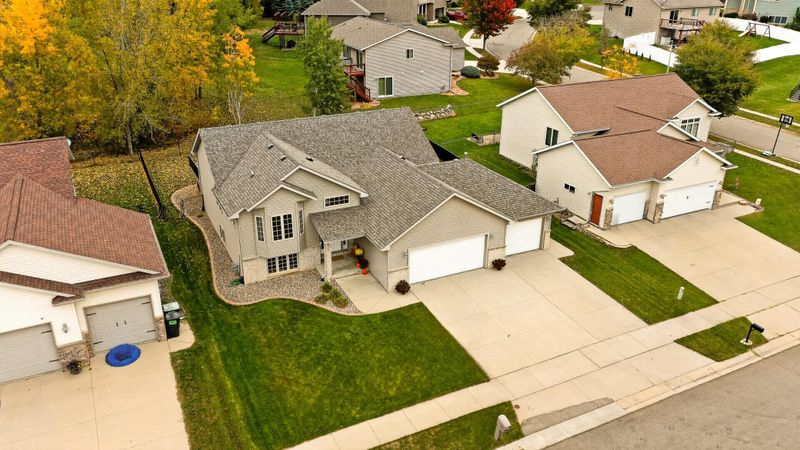 5121 Florence Dr NW, Rochester, MN 55901