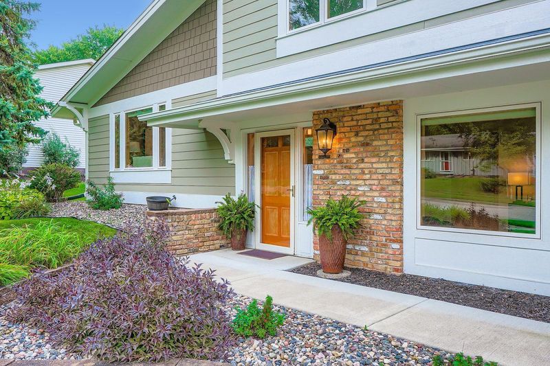 13358 Foliage Ave, Apple Valley, MN 55124