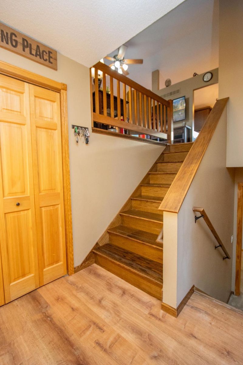 1731 Orchid Dr N, North Mankato, MN 56003