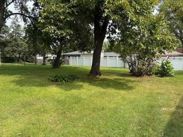 1225 Lark St, Alexandria, MN 56308