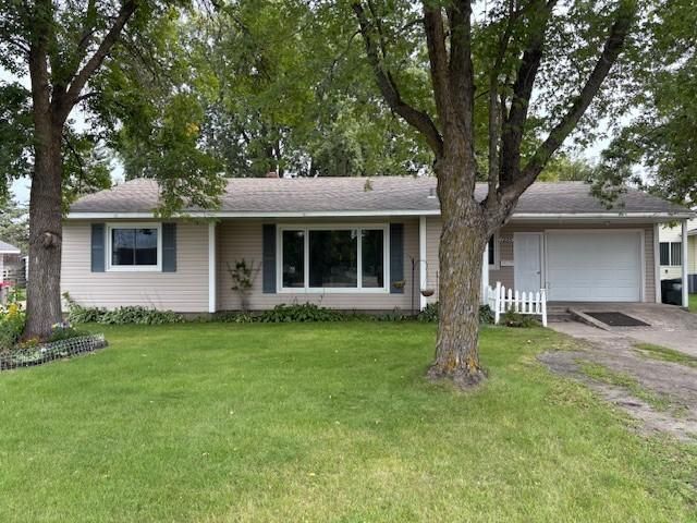 1225 Lark St, Alexandria, MN 56308