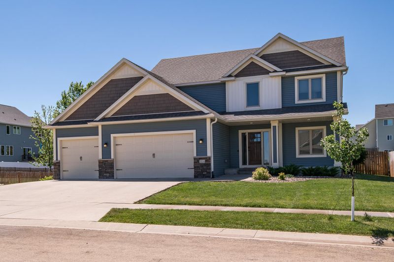 2214 Weston Pl SW, Rochester, MN 55902
