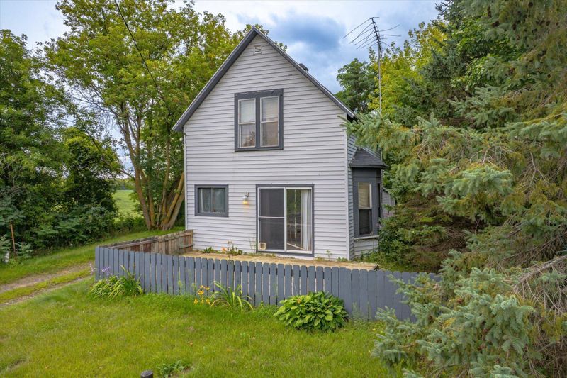 7055 Sunrise Rd, Harris, MN 55032