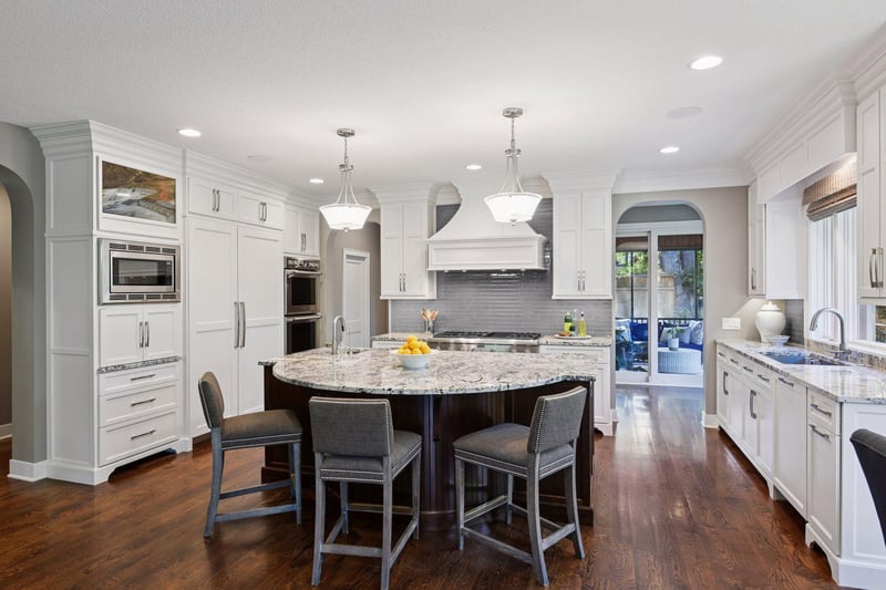 2426 Meeting St, Minnetonka, MN 55391