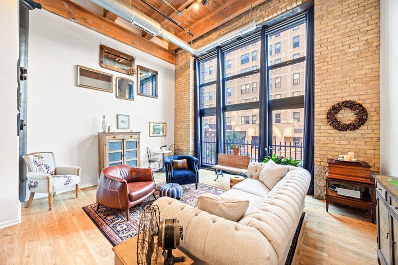406 Wacouta St #107, Saint Paul, MN 55101