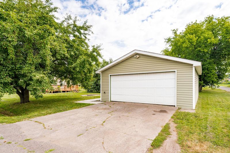 2014 Central Ave, Superior, WI 54880