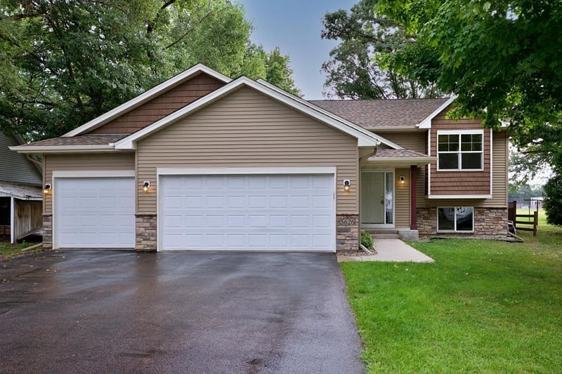 5626 Vera Cruz Ave N, Crystal, MN 55429