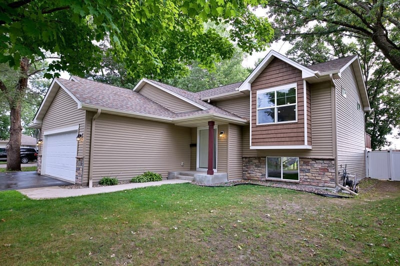 5626 Vera Cruz Ave N, Crystal, MN 55429