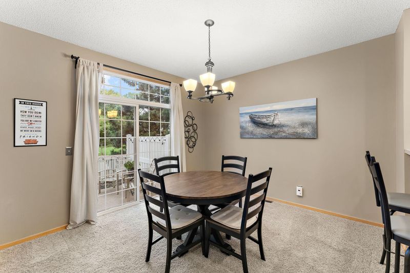 3214 Juniper Cir #D, Woodbury, MN 55125
