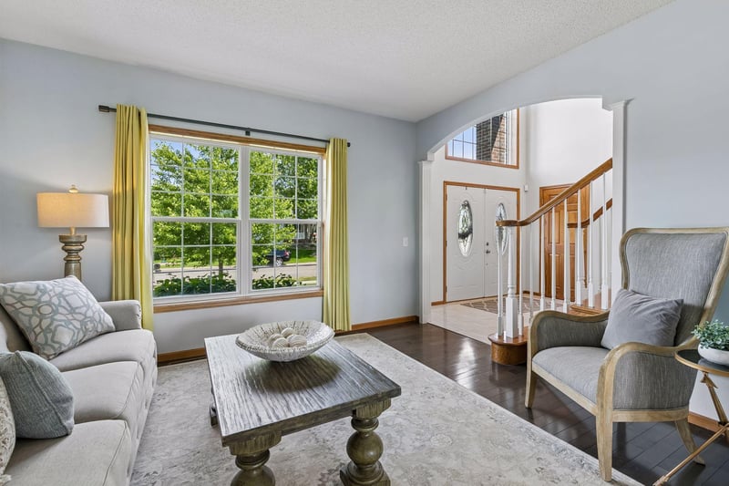14255 Footbridge Way, Apple Valley, MN 55124