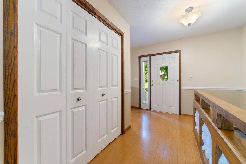 1020 Redbud St, Duluth, MN 55811