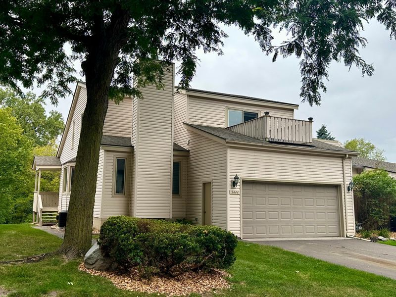 5444 W Bavarian Ps, Fridley, MN 55432