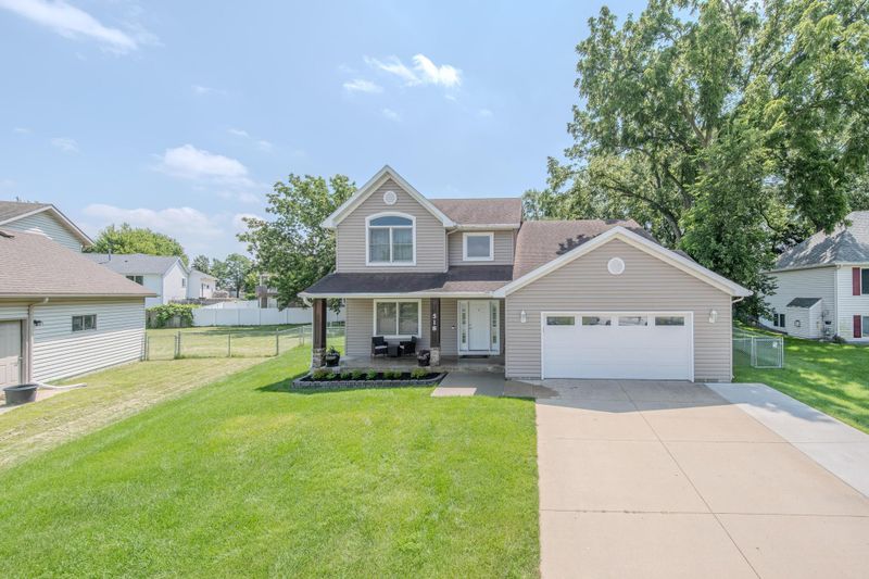 518 Forbrook Ln NW, Rochester, MN 55901