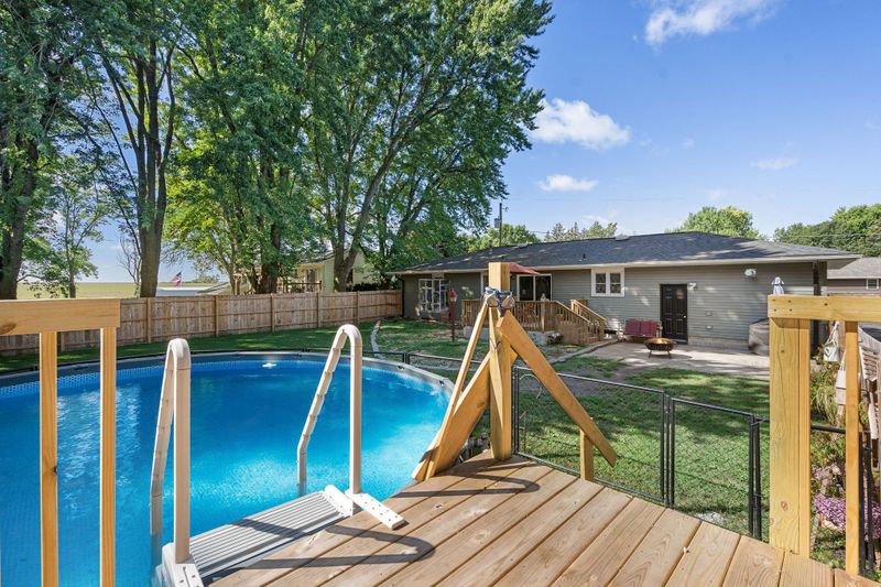 347 Balsam Ave S, New Richland, MN 56072