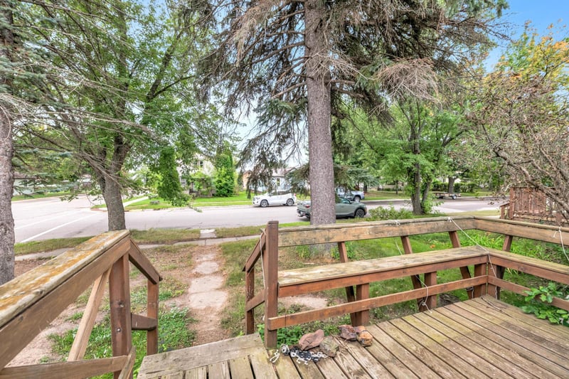 340 3rd Ave, Calumet, MN 55716