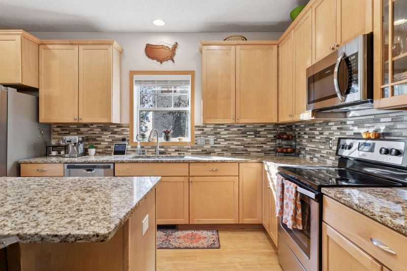 1331 Macey Ct, Stillwater, MN 55082