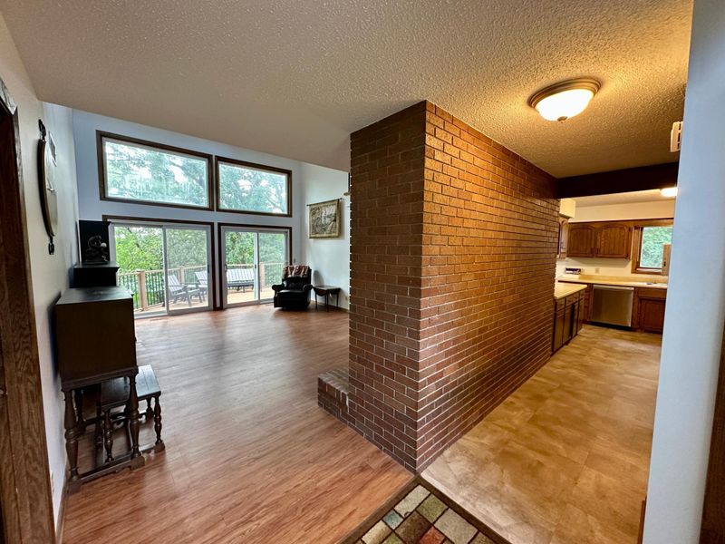 1129 Century Ave S, Maplewood, MN 55119