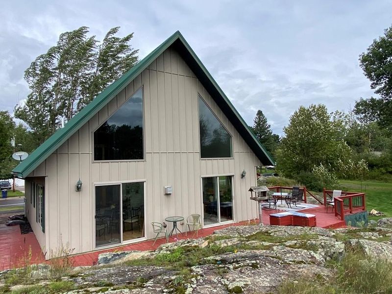 59 Dalles Ave, Carlton, MN 55718