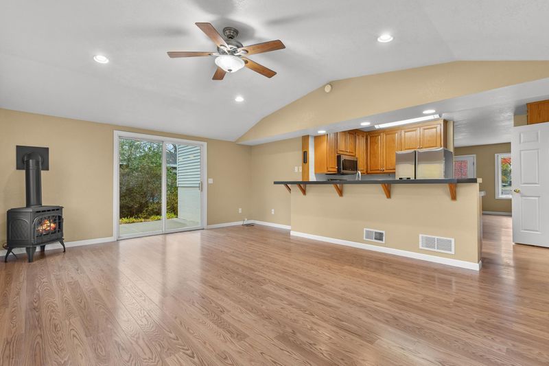 16546 Foliage Ave W, Rosemount, MN 55068
