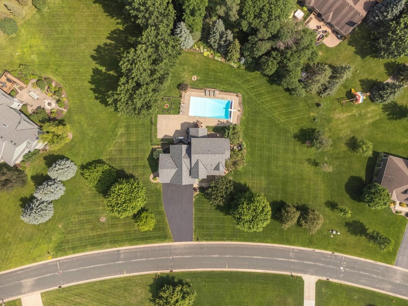 15455 Fremont Ave S, Burnsville, MN 55306