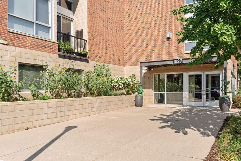 1829 3rd Ave S #212, Minneapolis, MN 55404