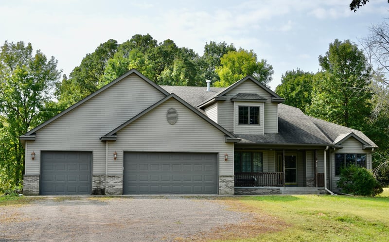 11711 120th St, Milaca, MN 56353