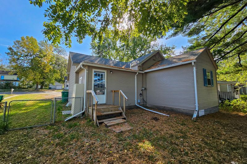 516 N 2nd St, Le Sueur, MN 56058