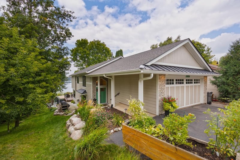 4476 Denbigh Rd, Mound, MN 55364