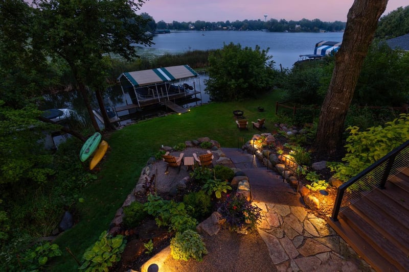 4476 Denbigh Rd, Mound, MN 55364