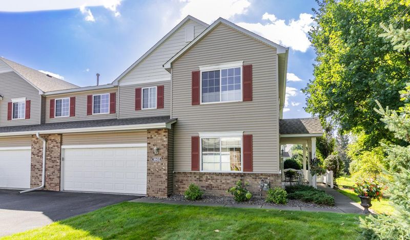 9803 Vagabond Ln N, Maple Grove, MN 55311