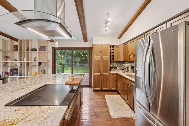 13482 Arthur St W, Minnetonka, MN 55305