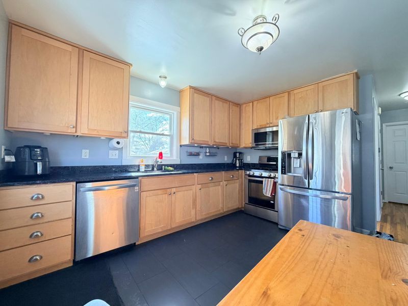 2032 Valleyhigh Drive Nw, Rochester, MN 55901