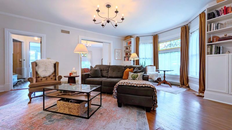 4 5th Ave NW, Faribault, MN 55021