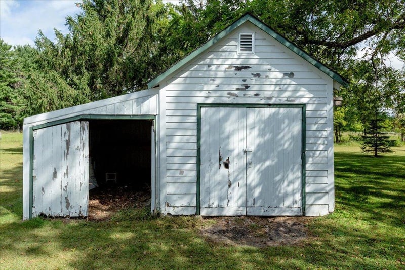 1335 Tiffany St, Boyceville, WI 54725