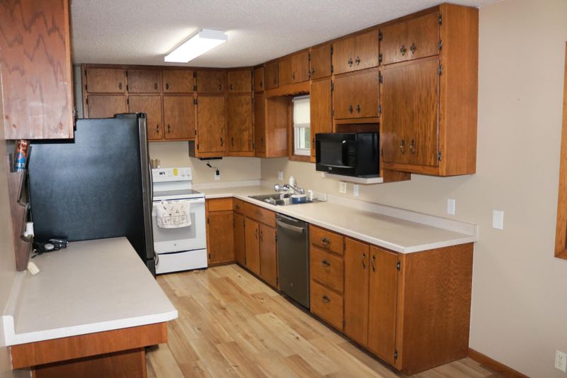 1520 N Elm St, Fairmont, MN 56031