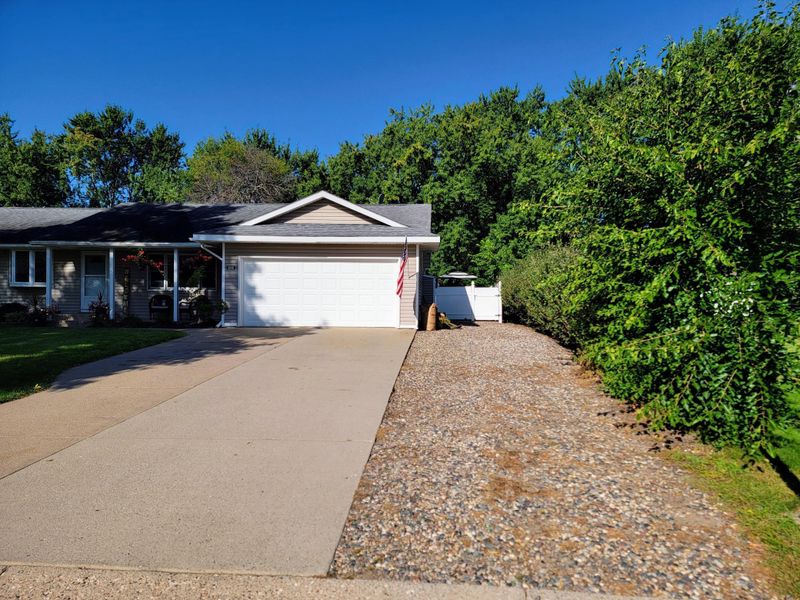 8640 Ira Ave S, Cottage Grove, MN 55016
