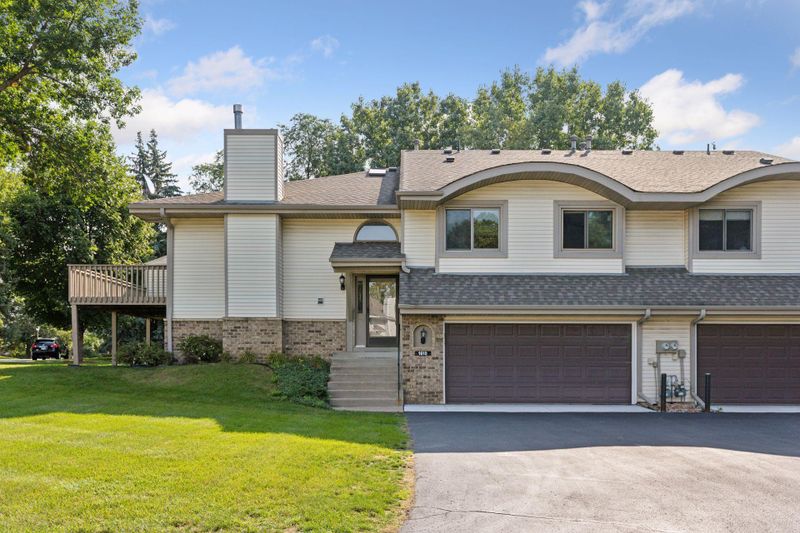 1610 Clemson Dr, Eagan, MN 55122